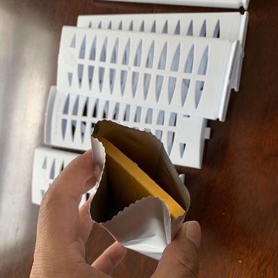 لون أصفر 30 م 3 ديكلوروفوس لا تستخدم شرائط الآفات علب القمامة